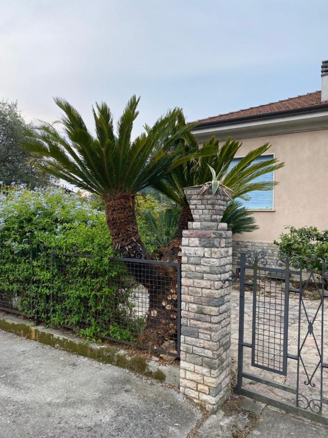Appartement Il Giardino Delle Cycas à Romito Magra Extérieur photo