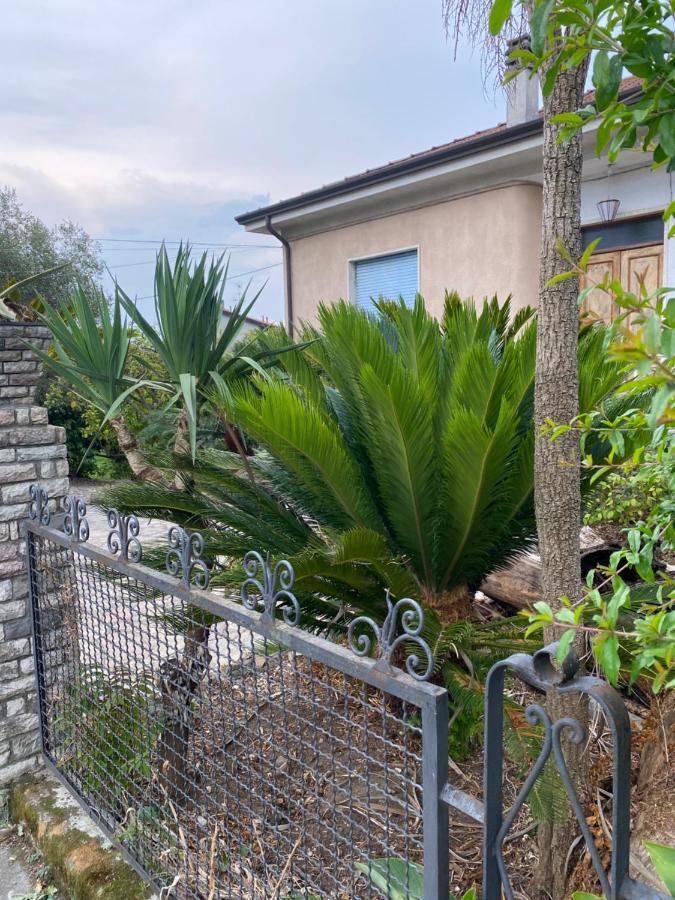 Appartement Il Giardino Delle Cycas à Romito Magra Extérieur photo